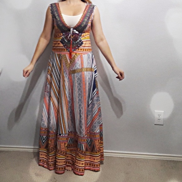 Bright Colored Boho Jumei Yifang Dress (M) - Picture 3 of 8